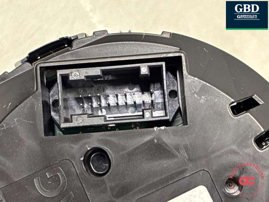 Instrumentpanel til Škoda Octavia 2013-2016 (Type III, Fase 1)  (5E0 920 871 D|)