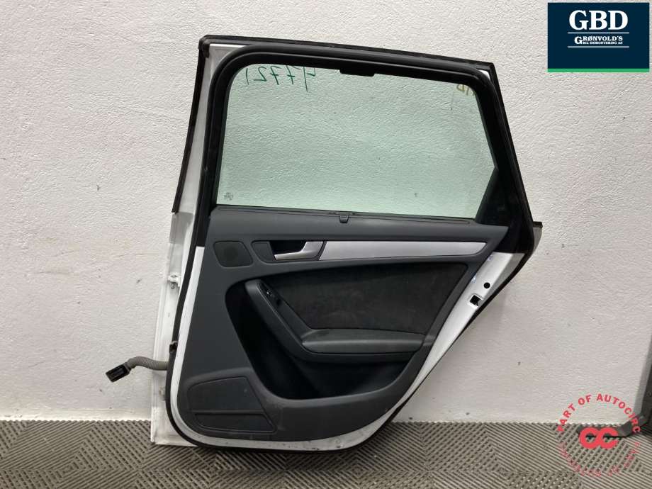 Dør høyre bak til Audi A4 2007-2014 (Type IV) (B8) (B8) (8K9 833 052 D|)