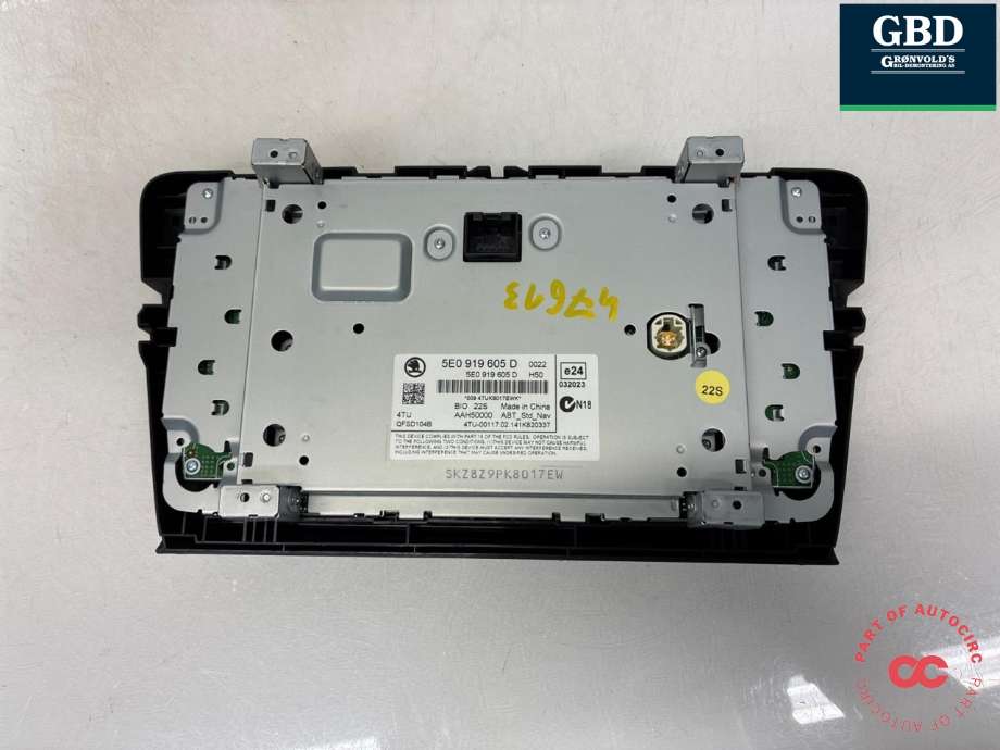Bilstereo navigasjon skjerm til Škoda Octavia 2013-2016 (Type III, Fase 1) (5E0 919 605 D BIO|5E0 919 605 D|)