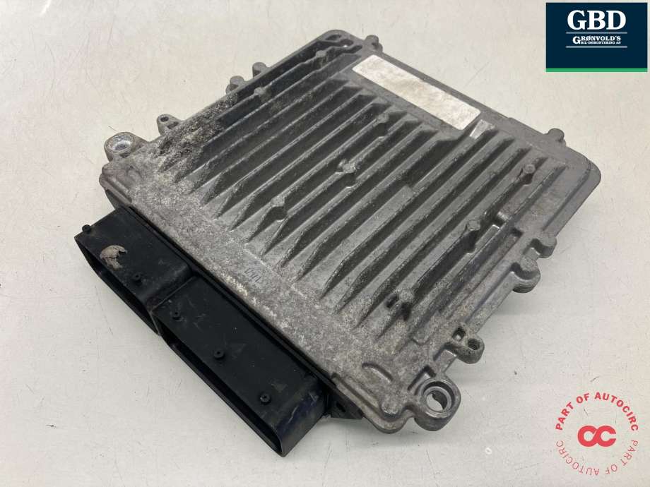 Styreenhet motor til Mercedes CLS 2011-2017 (C218) (C218) (A 642 150 89 00|A 642 150 89 00 80|)