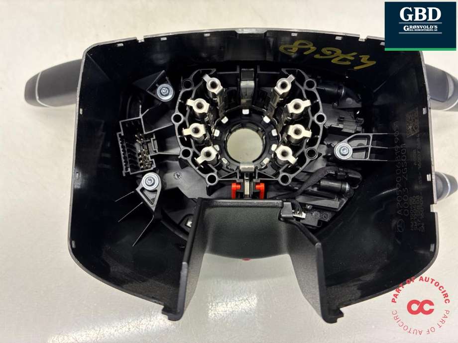 Bryter combi til Mercedes C-Klasse 2014-2018 (Fase 1) (W205) (W205) (A 205 900 68 19 9051|A 205 900 68 19|Q003-ZGS001)