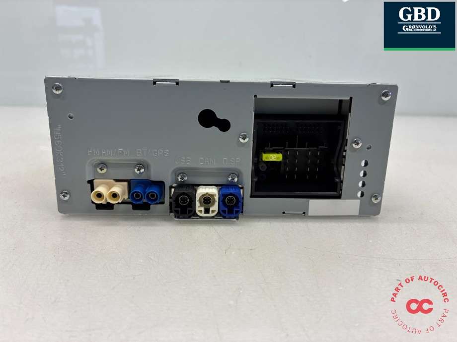 Bilstereo navigasjon spiller til Mercedes C-Klasse 2014-2018 (Fase 1) (W205) (W205) (MITSUBISHI|A 205 900 62 22|A 205 900 17 22|)