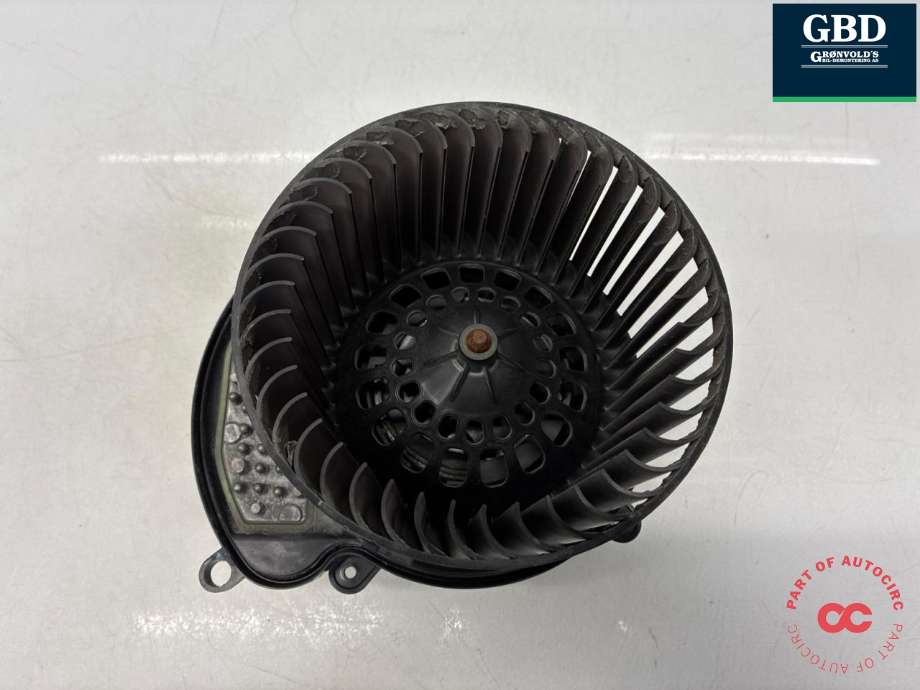 Varmeapparat motor til Renault Kadjar, 2015-->>  (272109102R)
