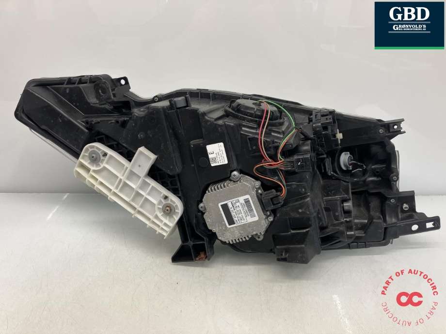 Frontlykt høyre halogen til Nissan Leaf 2011-2017 (Type I) (260103NL5A|A1M191-0000|)