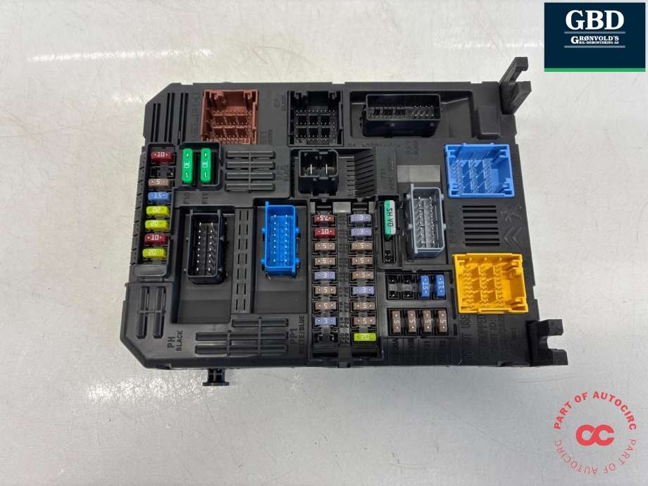 Styreenhet comfort (BCM) til Toyota Proace, 2016-->> (Type II)  (SU001B3436)