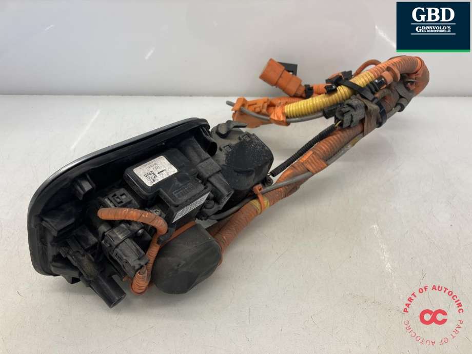 Batterilader inntak/luke til Kia Optima 2017-2020  (91886A 8010|33106247|)