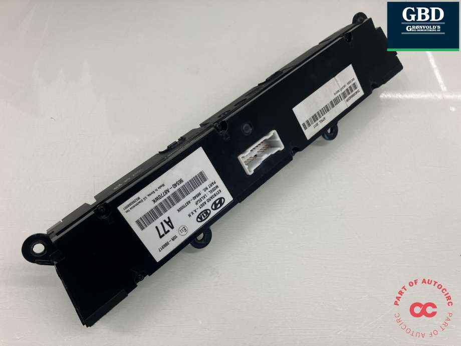 Bilstereo betjeningspanel til Kia Optima 2017-2020  (LG|96540A8770WK|96540-A8770WK|)
