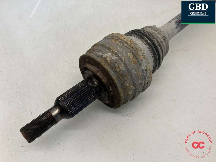 Drivaksel høyre bak, diesel/automat til VW Transporter / Caravelle 2009-2015 (Fase 2) (T5) (T5) (7E0 501 202 A|7E0 501 202|7E0 501 202 X)