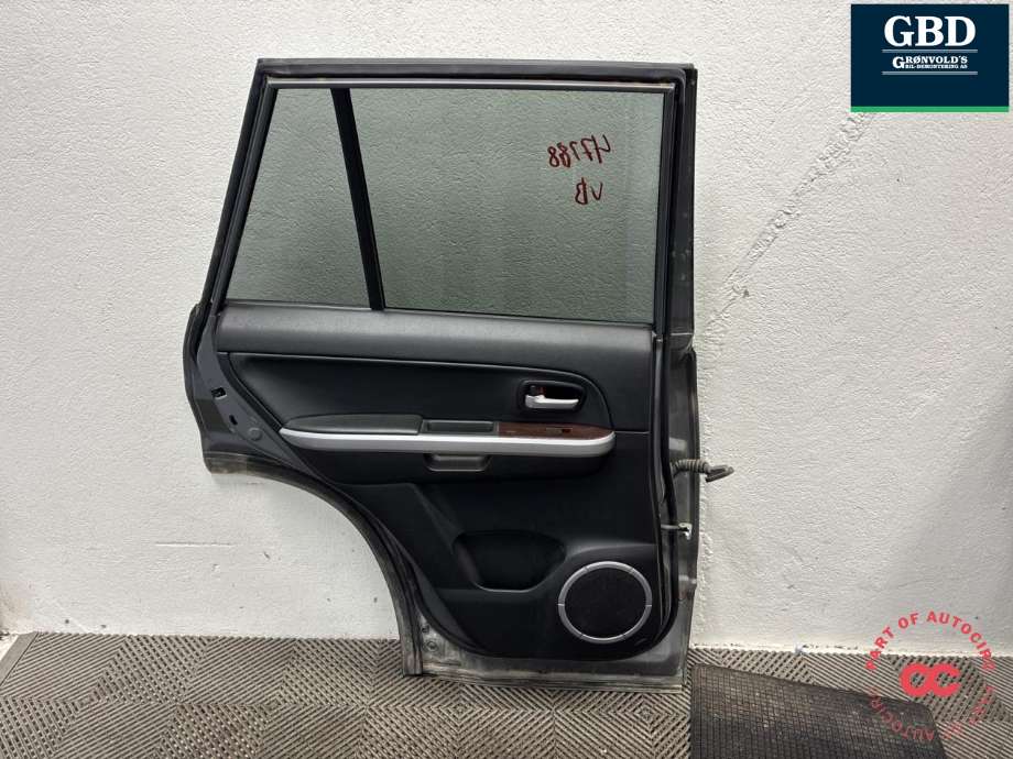 Dør venstre bak til Suzuki Grand Vitara 2005-2015 (Type III) (68004-65832-000|)