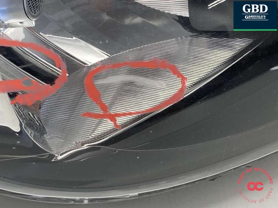 Frontlykt høyre halogen til VW Caddy 2010-2015 (Type III, Fase 2) (2K5 941 006 A|)