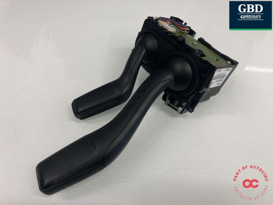 Bryter blink til Audi TT 2006-2014 (Type II) (8P0 953 513 D 9B9|8P0 953 513 B| 01 3036 10)