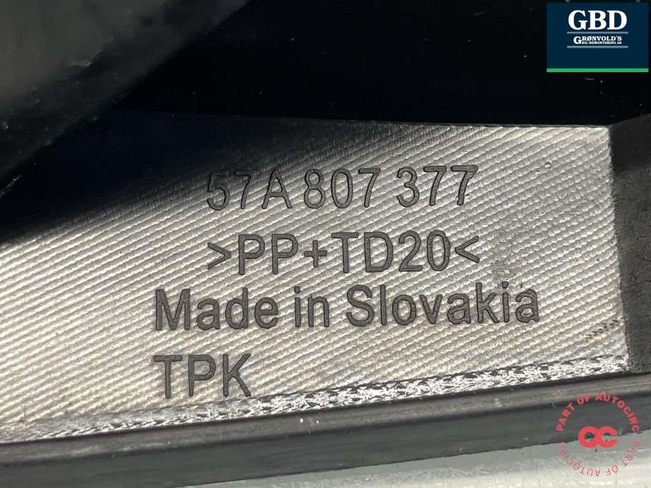 Støtfanger bak feste til Škoda Karoq 2017-->> (57A 807 377|57A 807 393|)