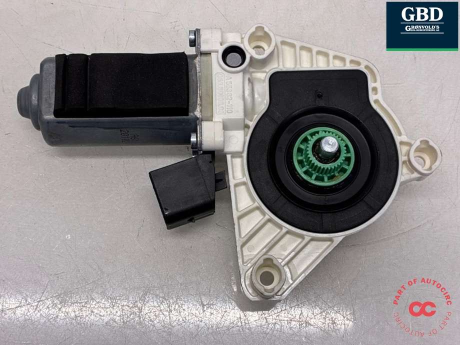 Ruteheis, kun motor, høyre foran til Mercedes CLA 2013-2019 (C117) (C117) (A 207 820 06 42|A 55382-110|)