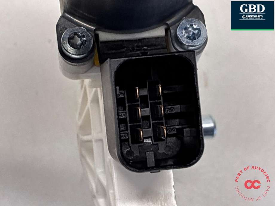 Ruteheis, kun motor, høyre foran til Mercedes CLA 2013-2019 (C117) (C117) (A 207 820 06 42|A 55382-110|)