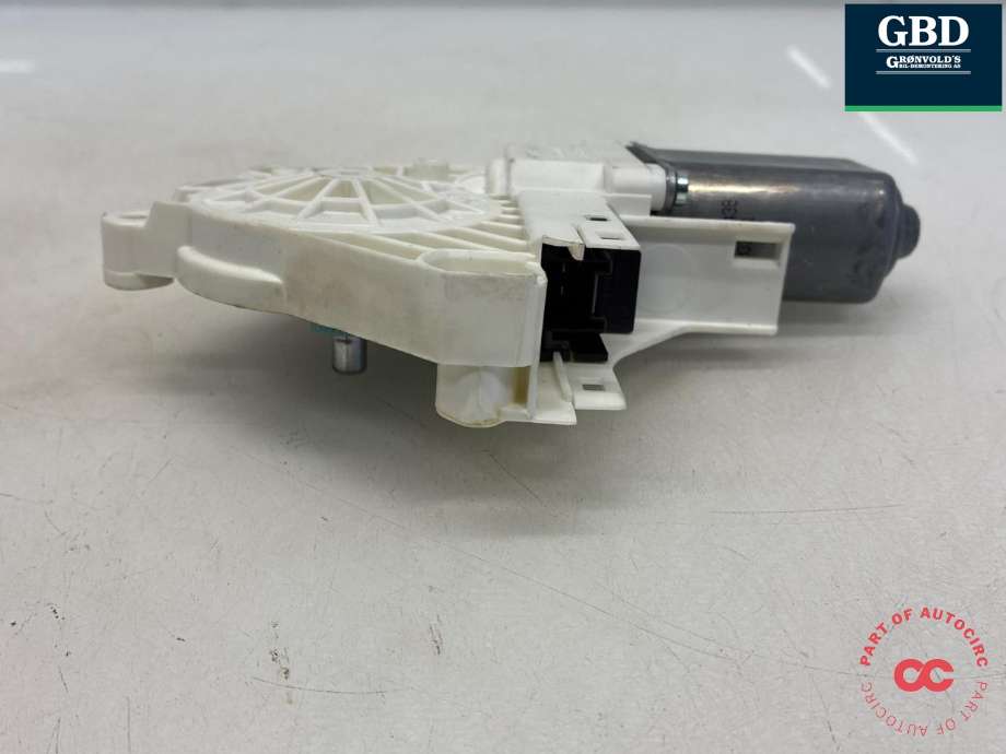 Ruteheis, kun motor, høyre foran til Audi A7 2010-2014 (Type I, Fase 1)  (8K0 959 802 B|)