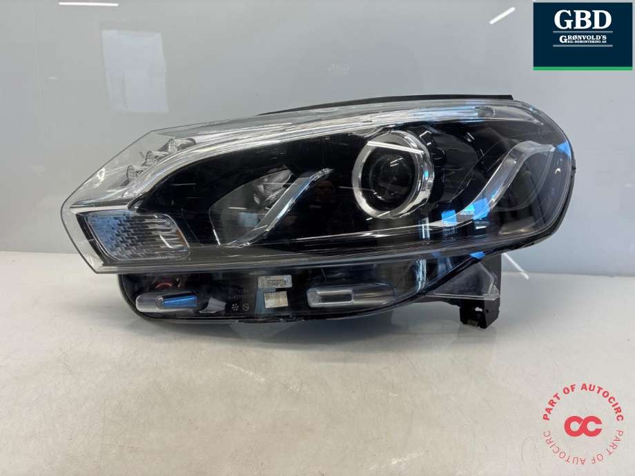 Frontlykt venstre xenon til Toyota Proace, 2016-->> (Type II)  (SU001A4874)