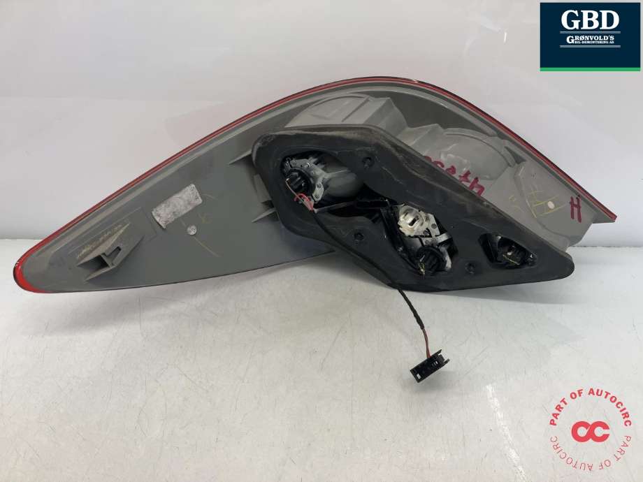 Baklykt høyre til Mercedes R-Klasse 2006-2013 (W251) (W251) (A 251 820 16 64|A 251 820 10 64|A 251 820 02 64)