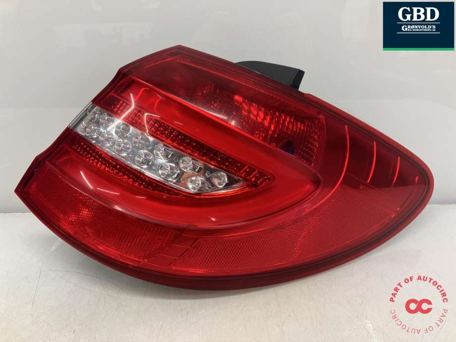 Baklykt høyre ytre til Mercedes B-Klasse, 2011-2018 (W246) (W246) (A 246 820 06 64)