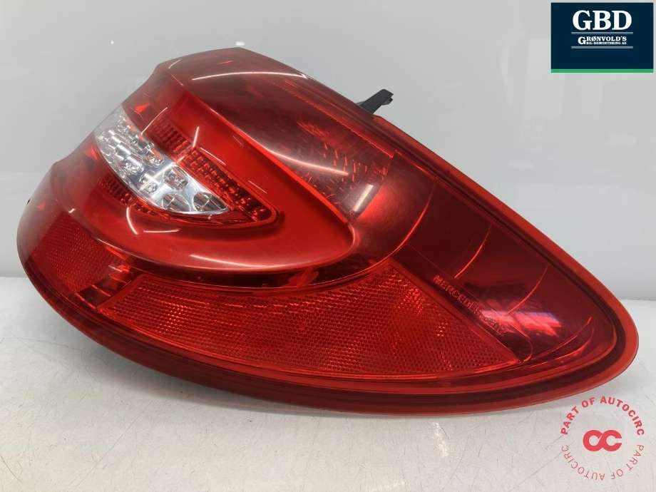 Baklykt høyre ytre til Mercedes B-Klasse 2011-2018 (W246) (W246) (A 246 820 06 64|607502|)