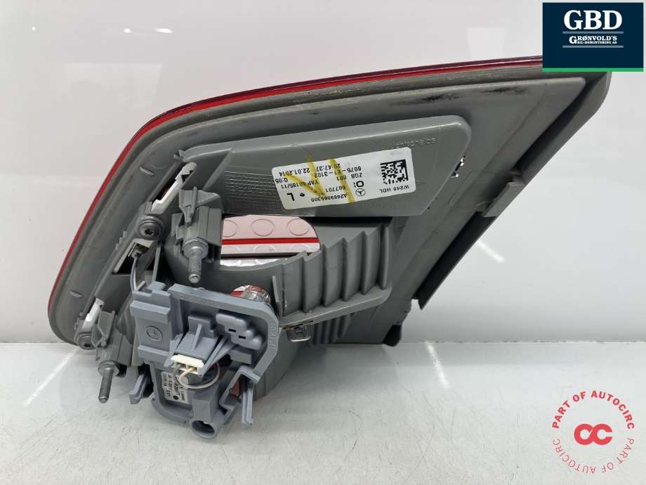 Baklykt venstre indre til Mercedes B-Klasse 2011-2018 (W246) (W246) (A 246 906 63 00|607701|)