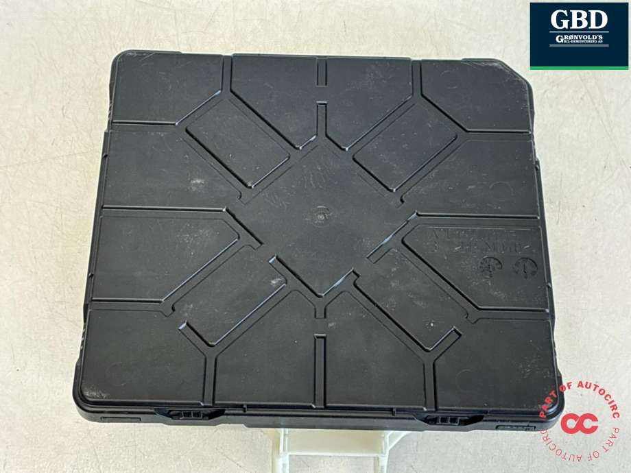 Styreenhet comfort (BCM) til Ford Capri 2024-->> (2758873|VWR2KA-14A073-EB|1EE 937 089 B)