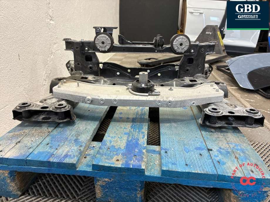 Travers foran hoved til Ford Capri 2024-->> (2699331|VWR2KA-5C145-AA|1EA 199207 02S)
