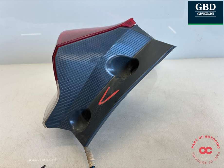 Baklykt venstre ytre til Toyota Auris 2015-2019 (Type II, Fase 2)  (8156102A51|)
