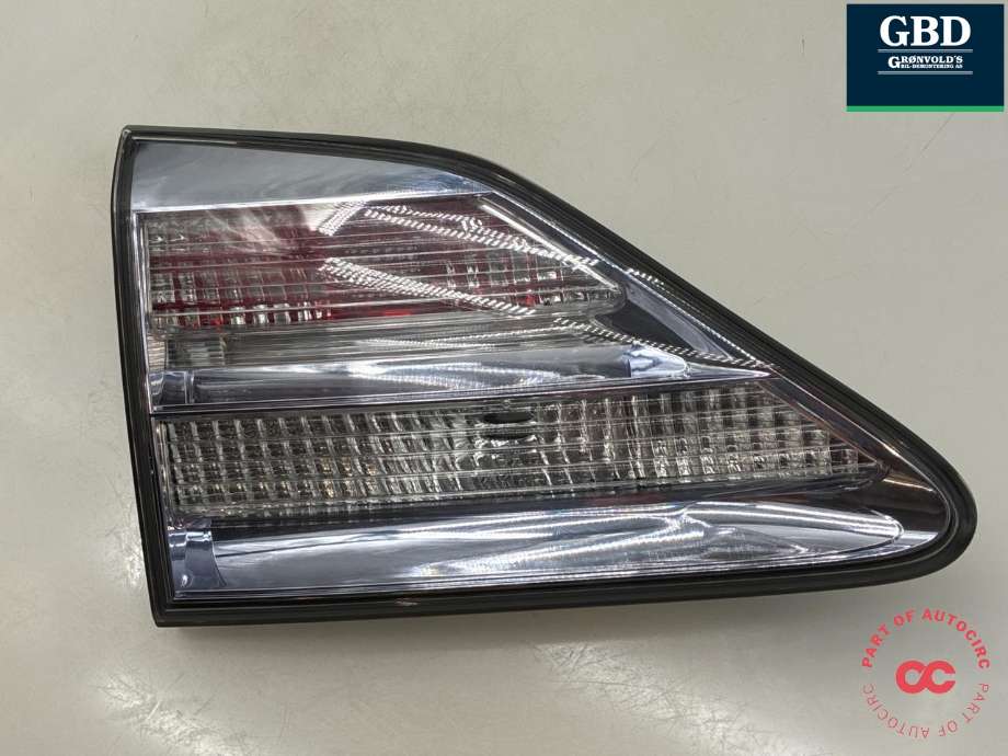 Baklykt venstre indre til Lexus RX 2009-2015 (Type III) (AL10) (AL10) (8159148120|)