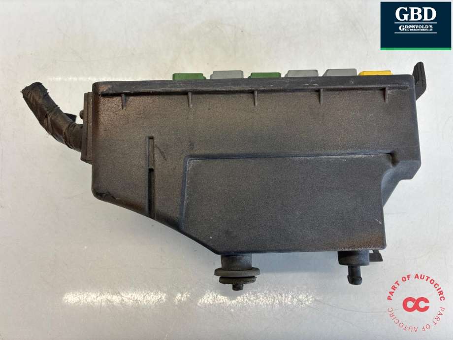 Sikringsboks motorrom til Mercedes R-Klasse 2006-2013 (W251) (W251) (A 164 545 02 01|A 211 545 26 01|)