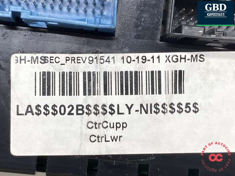 Varmeapparat betjening til Nissan Navara 2010-2015 (Fase 2) (D40) (D40) (|275005X02B)