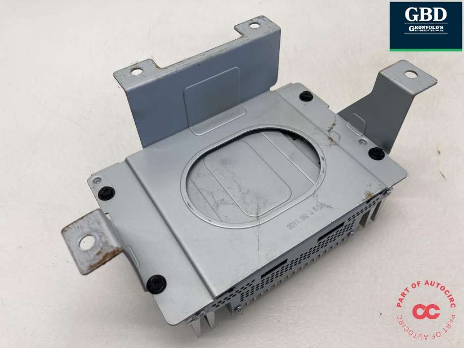 Bilstereo forsterker til Kia Sportage 2010-2016 (Type III) (|963703W300)