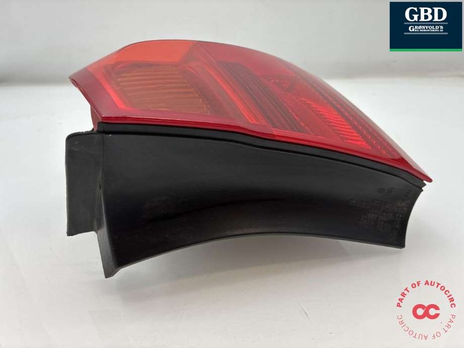 Baklykt høyre ytre til BMW 3-Serie 2005-2011 (E90/E91/E92/E93) (E90/E91/E92/E93) (63 21 7 160 062|)