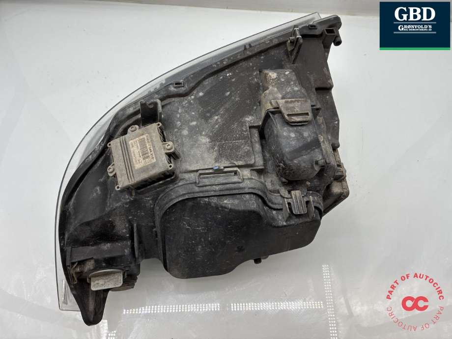Frontlykt høyre xenon til BMW 3-Serie 2005-2011 (E90/E91/E92/E93) (E90/E91/E92/E93) (63 11 7 161 672|63 11 6942 7449|)