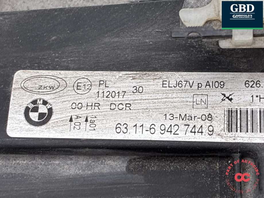 Frontlykt høyre xenon til BMW 3-Serie 2005-2011 (E90/E91/E92/E93) (E90/E91/E92/E93) (63 11 7 161 672|63 11 6942 7449|)