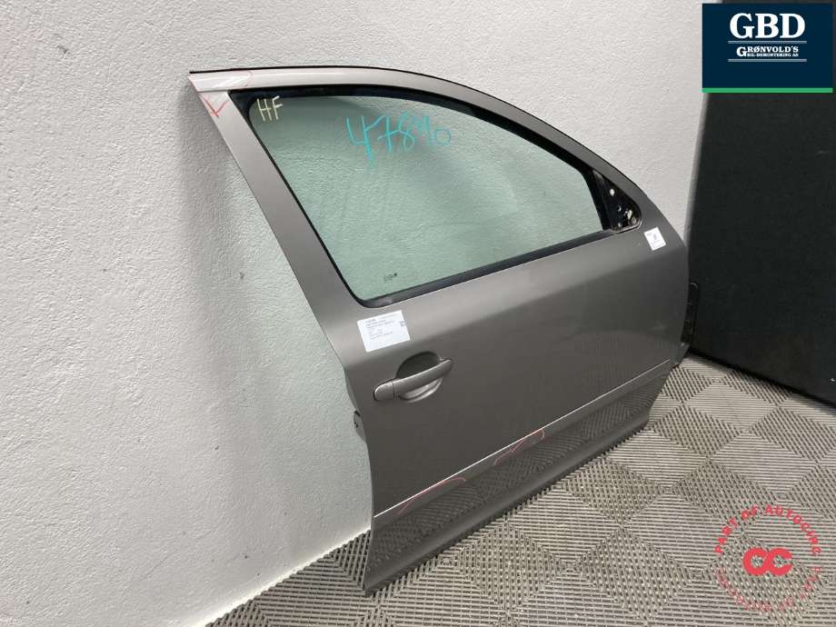 Dør høyre foran til Škoda Octavia 2009-2013 (Type II, Fase 2) (5E0 831 052|)