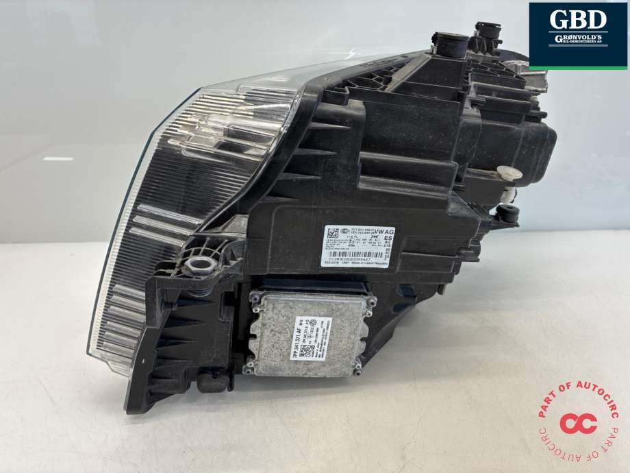 Frontlykt høyre full-LED til VW Crafter 2016-->> (Type II) (7C1 941 774 C|7C1 941 774 B|)