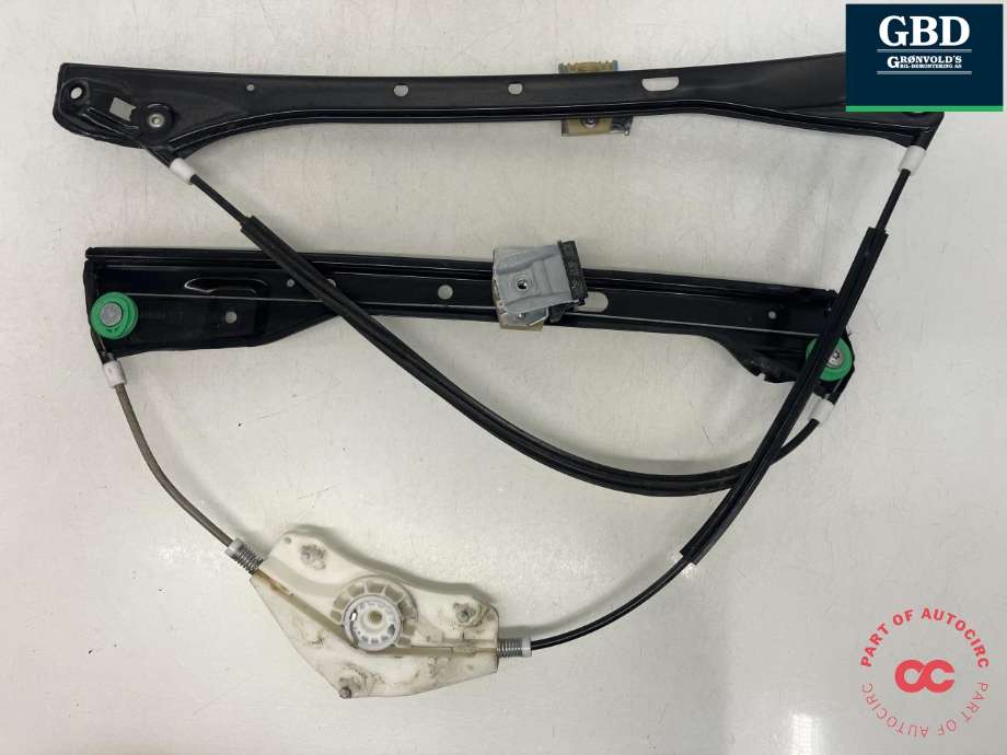Ruteheis venstre foran til VW Golf, Plus/Cross 2009-2013 (Fase 2) (5M0 837 461|)
