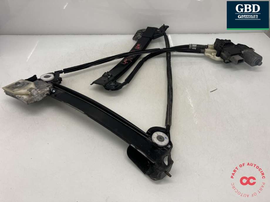 Ruteheis høyre foran til Peugeot RCZ 2010-2015 (9222 GW|9673475880|0 130 822 640)