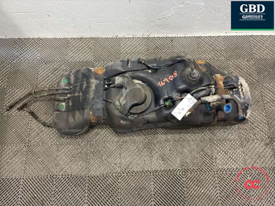 Dieseltank til Toyota Hilux, 2006-2011 (770010K220)