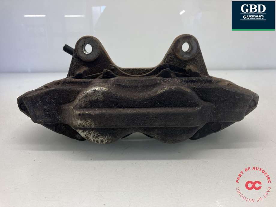Bremsecaliper høyre foran til Mitsubishi Pajero 2007-2016 (Type IV, Fase 1)  (4605B706|)