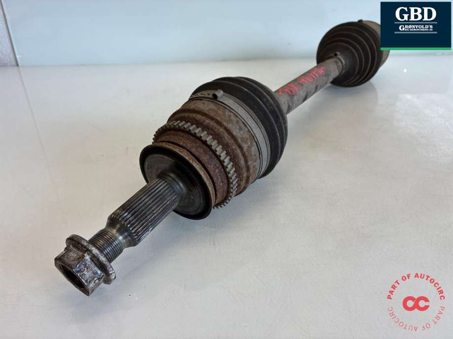 Drivaksel venstre bak, diesel/automat til Mitsubishi Pajero 2007-2016 (Type IV, Fase 1)  (3715A098|)