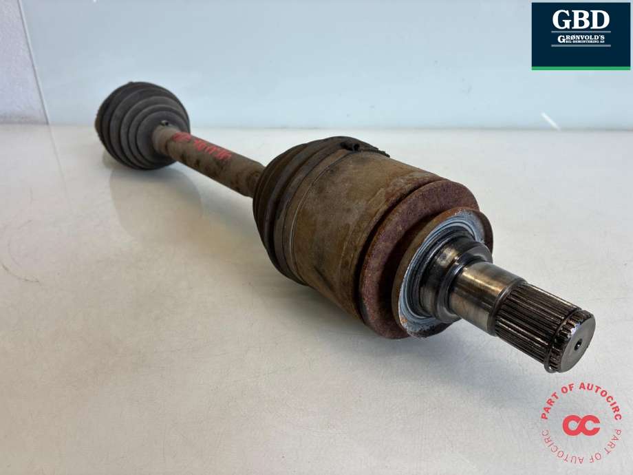 Drivaksel venstre bak, diesel/automat til Mitsubishi Pajero 2007-2016 (Type IV, Fase 1)  (3715A098|)