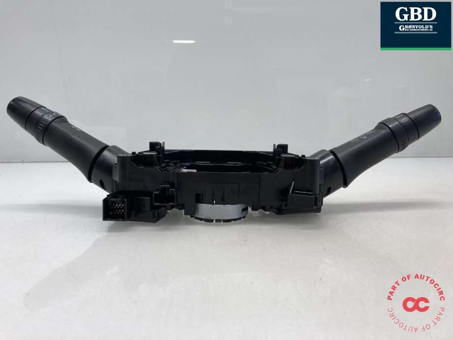 Bryter combi til Mitsubishi Space Star 2013-->> (Type II)  (8600A495|8617A012|)