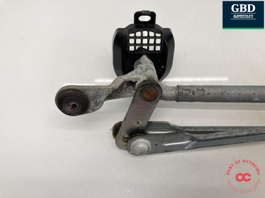 Viskeroverføring til Mitsubishi Space Star 2013-->> (Type II) (8251A056|)