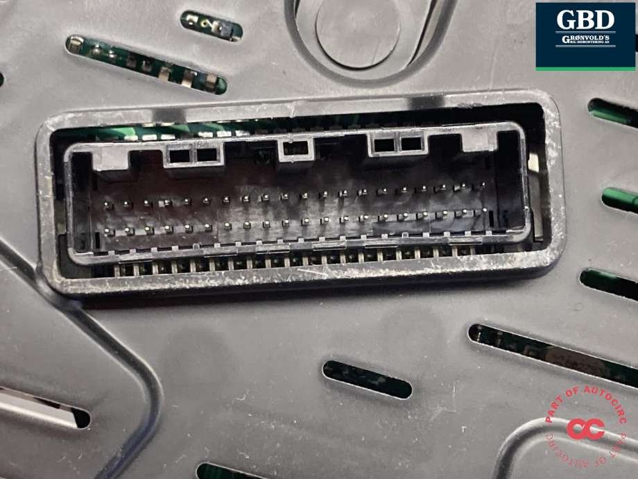 Instrumentpanel til Kia Sportage 2010-2016 (Type III) (|94013-3U576)