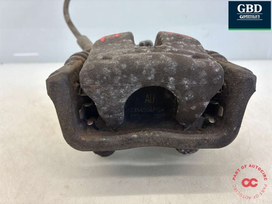 Bremsecaliper høyre bak, elektrisk til Mercedes CLA, 2013-2019 (C117) (C117) (A 000 423 24 81)