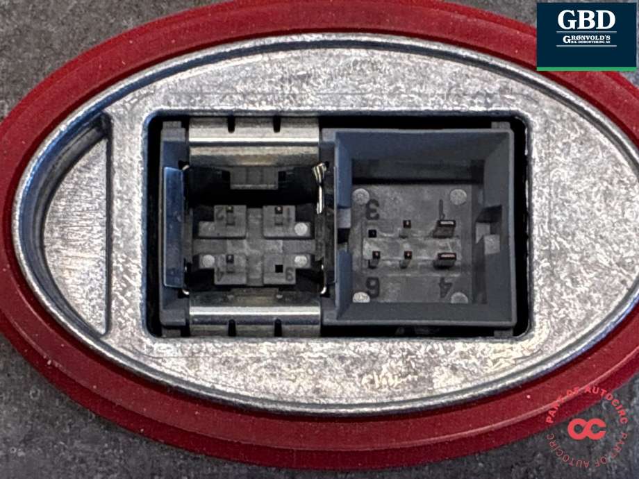 Styreenhet xenon/ballast til Mercedes CLA 2013-2019 (C117) (C117) (A 166 900 28 00|A 2229003300 Q01|)