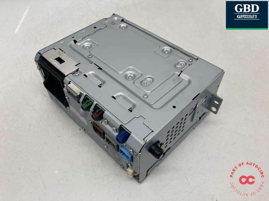 Bilstereo navigasjon til Volvo XC70 2014-2016 (Type II, Fase 2)  (MITSUBISHI||31466821|31433368)