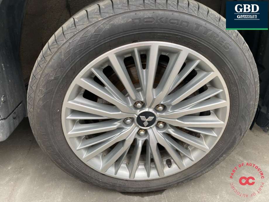 Hjulsett aluminium sommer til Mitsubishi Outlander 2015-->> (Type III, Fase 2)  (NOKIANTYRES HAKKA BLUE SUV3|225-55R18|PROD 22)