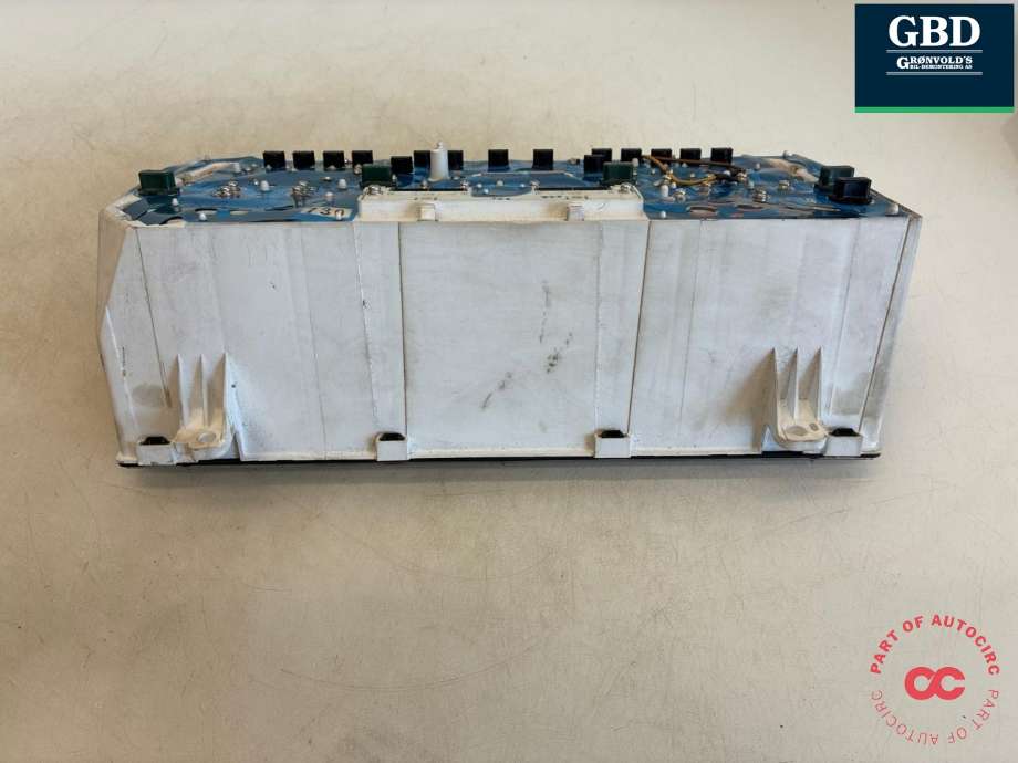 Instrumentpanel til Toyota Hiace 2007-2012 (Fase 3) (8384126600|)